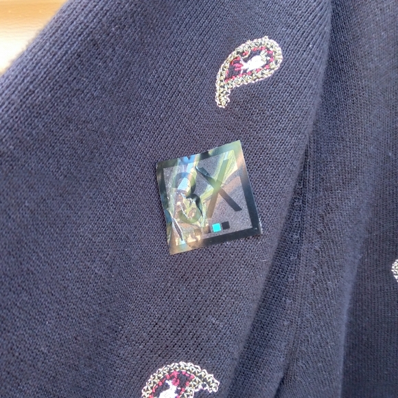 Lily Stanhope 3x Black Embroidered Sweater - Picture 5 of 8